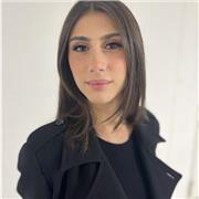 Studentessa presso l'università di matematica disponibile per ripetizioni e aiuto compiti per elementari, medie e superiori